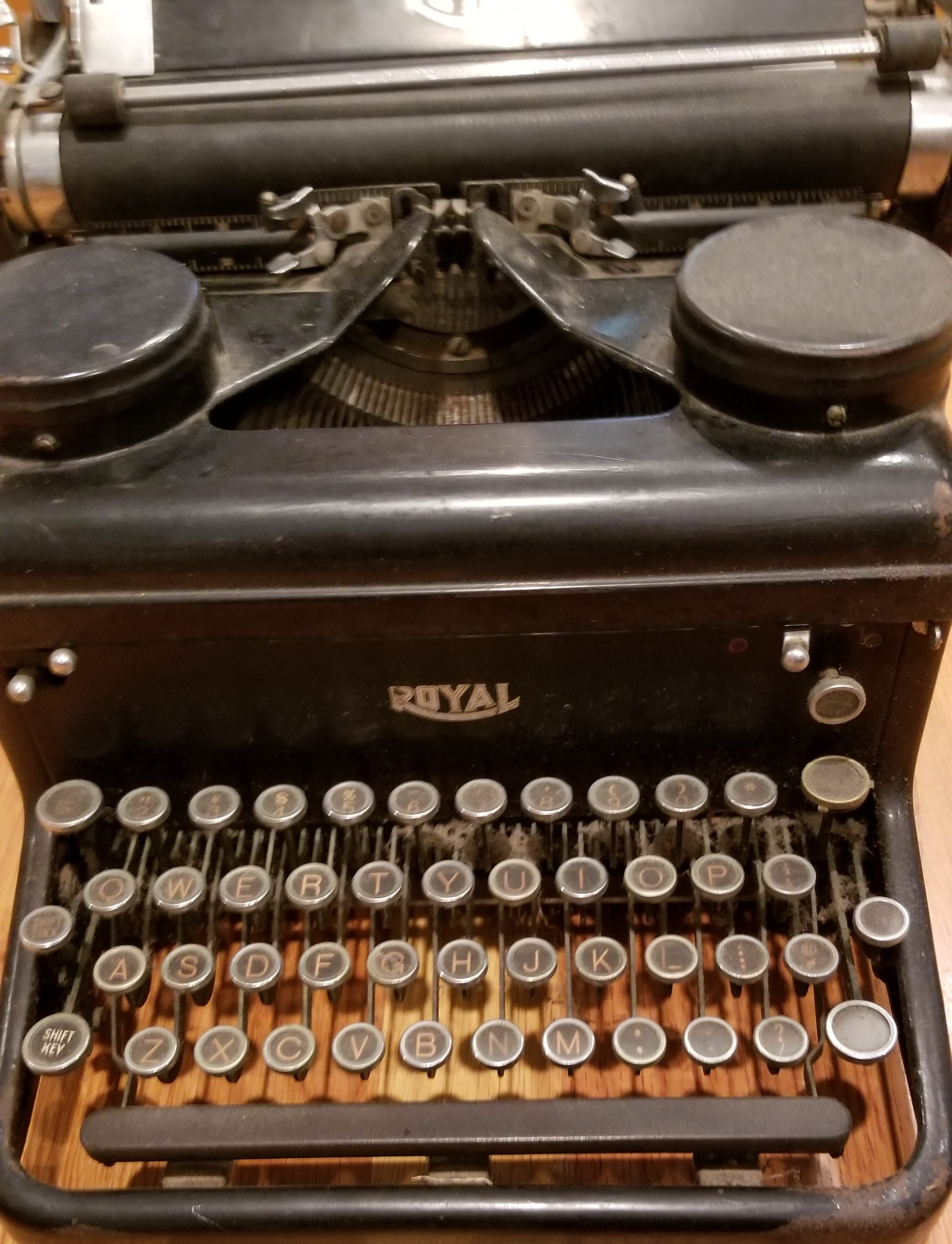 Grandfathers Royal Typewriter closeup